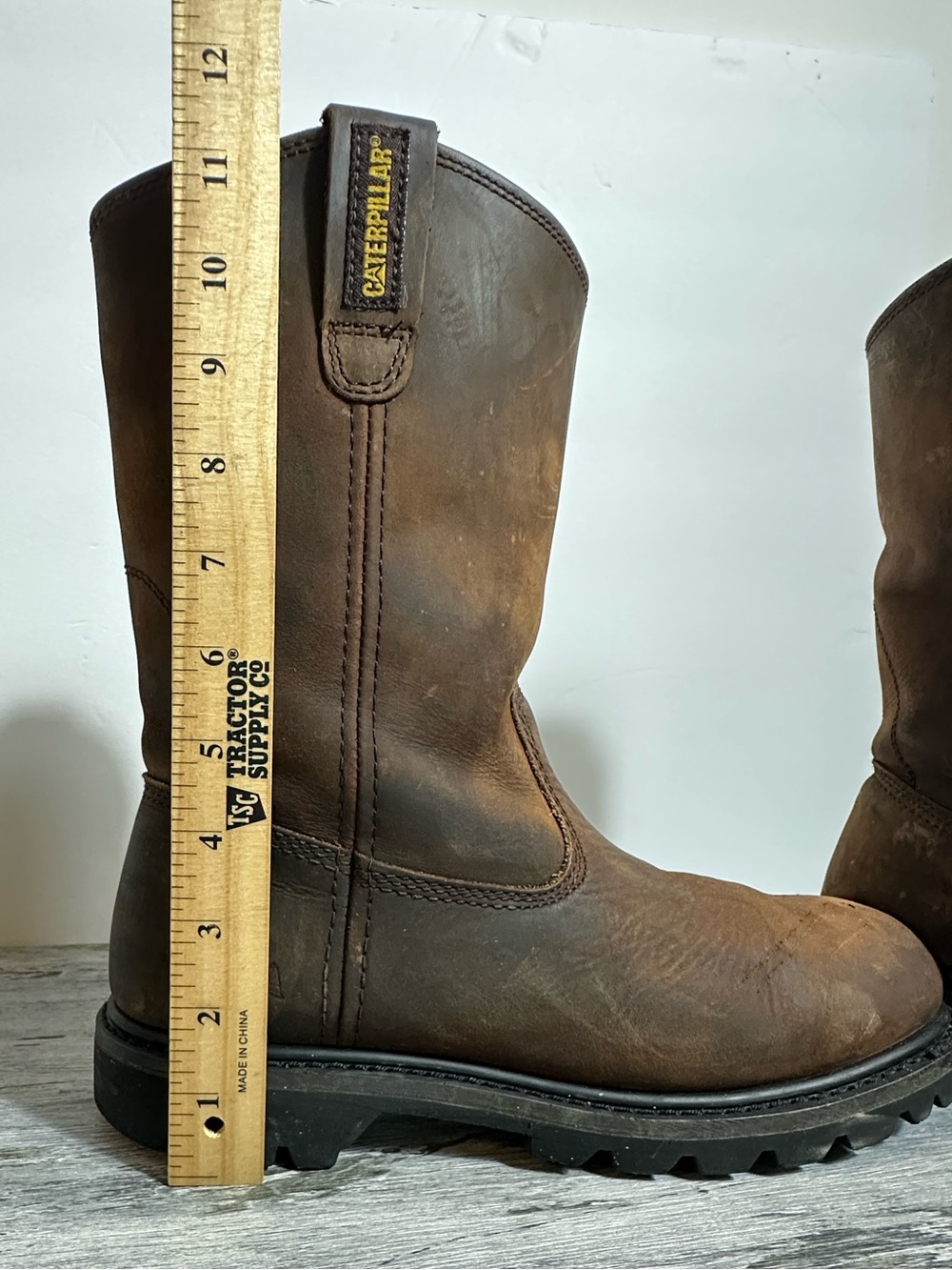 CAT Men's Leather Revolver pull-on work boots brown full-grain leather size 10 - Picture 11 of 11